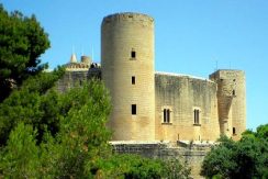 castello-de-bellver-palma-di-maiorca-escursione-di-maiorca-escursioni